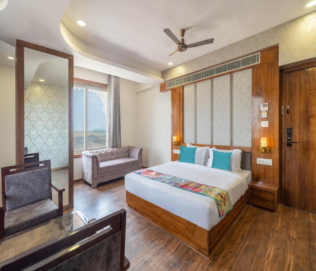 Hotel Pandora Grand, Udaipur- Nestled In Nature Wrapped In Luxury Екстериор снимка